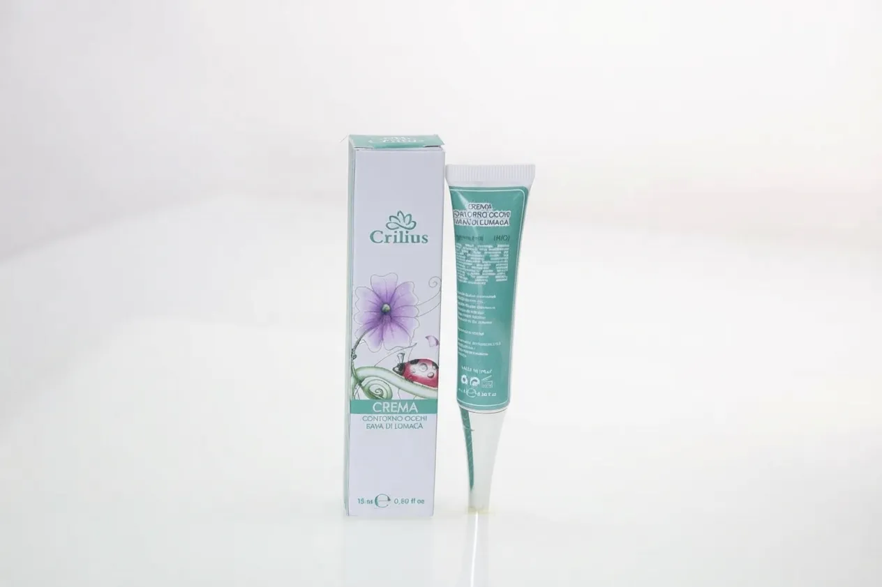 Crema Contorno Occhi Crilius con bava di lumaca, acido ialuronico e vitamina C